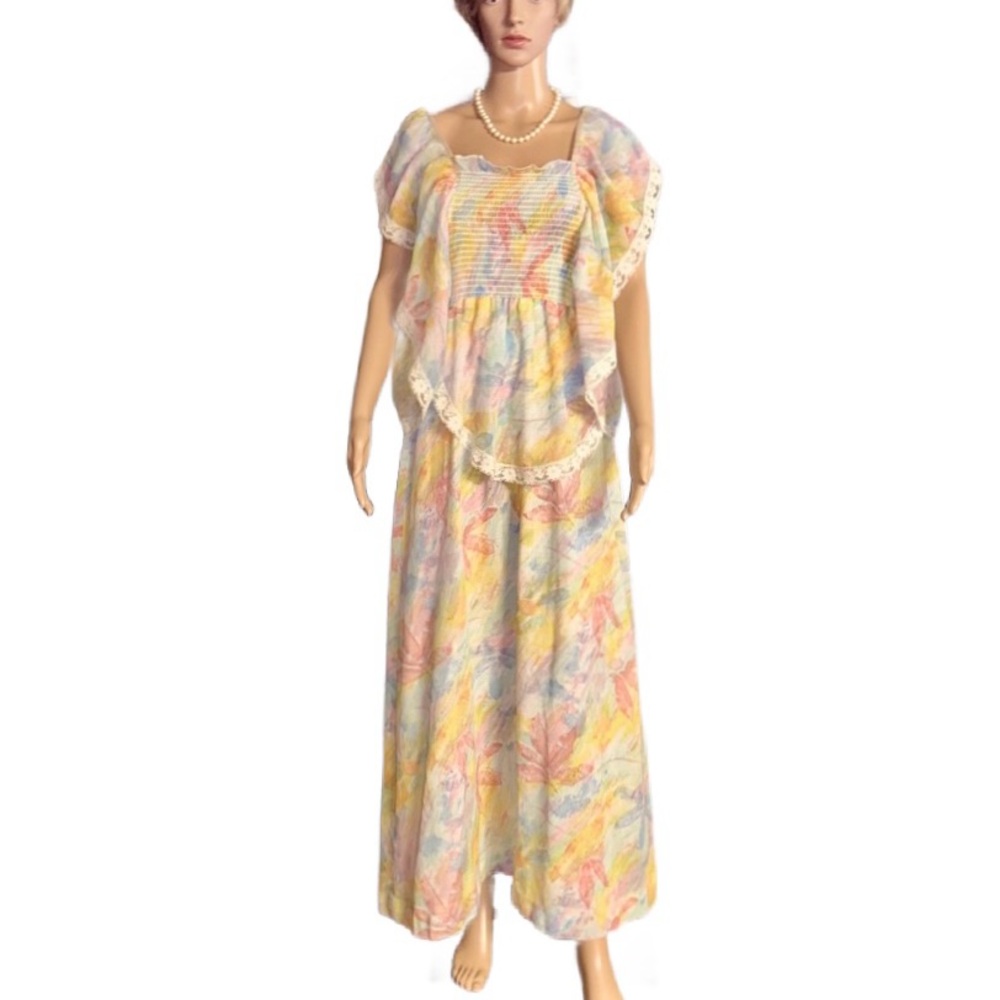 Vicky Vaughn ~ Vtg (USA Union Made) ~ Medium White W/ Rainbow Floral Maxi Dress